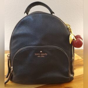 KATE SPADE LEATHER BACKPACK IN GOOD CONDITION!